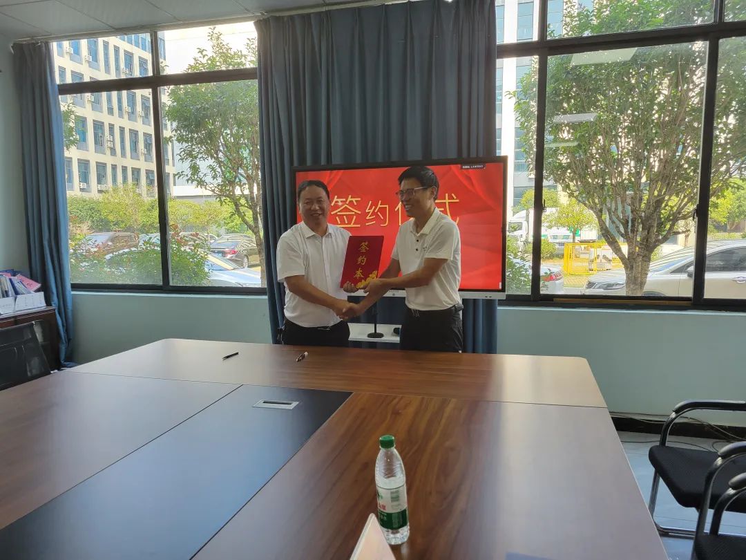【精飛要聞】湖南有線漣源與精飛智能簽訂戰(zhàn)略合作框架協(xié)議！